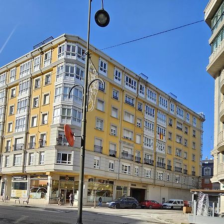 Apartamento Exclusivo Centrico Con Parking Estrella De Ribadeo II エクステリア 写真