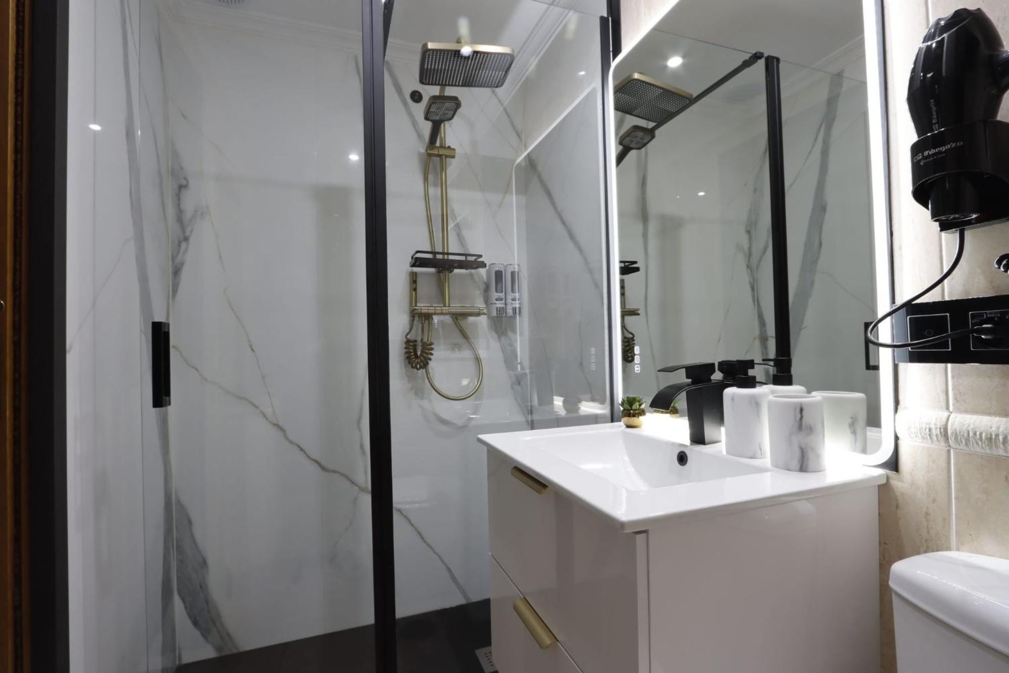 Apartamento Exclusivo Centrico Con Parking Estrella De Ribadeo II エクステリア 写真